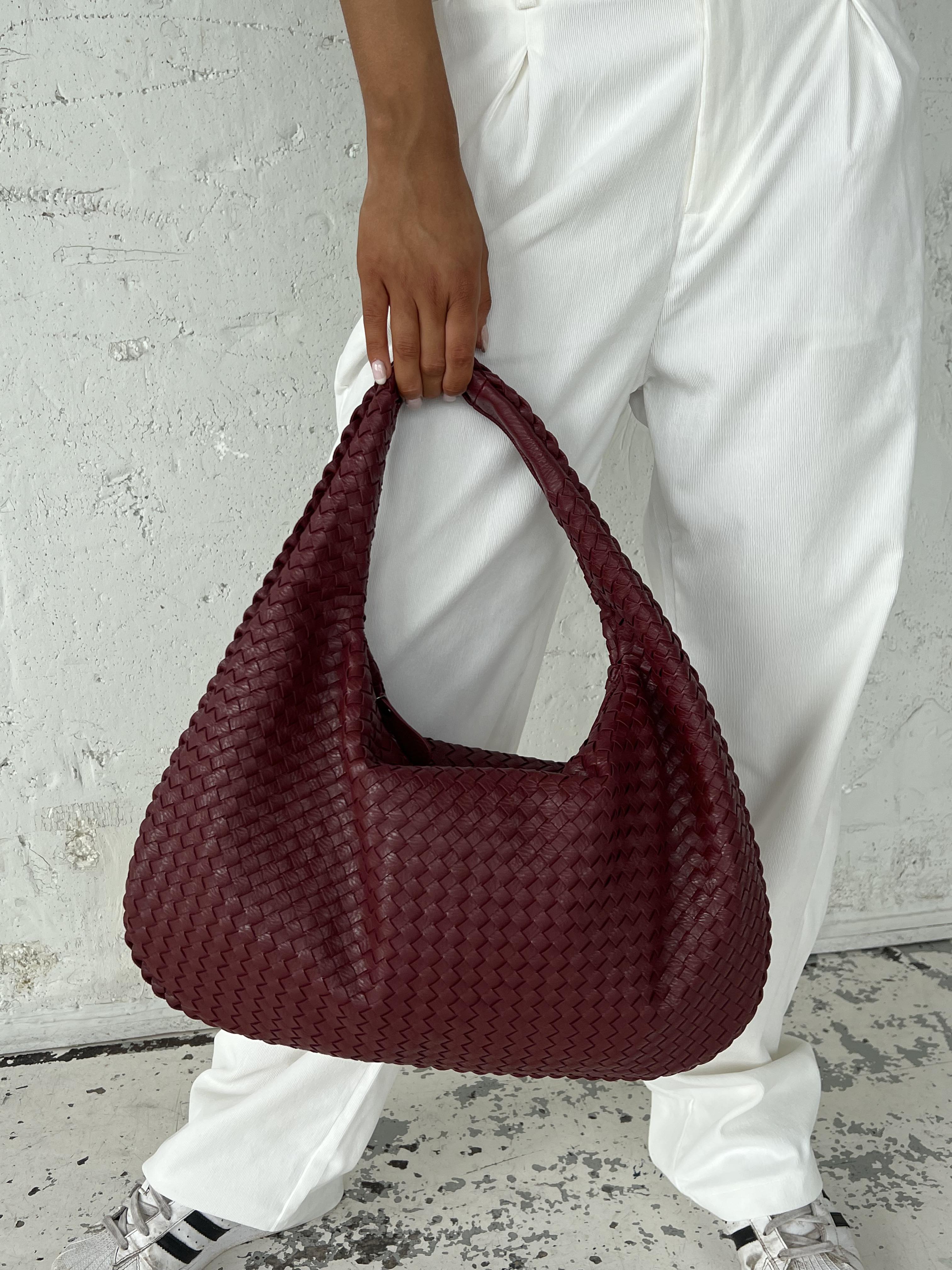 Niya Musthave Bag  - Wine red