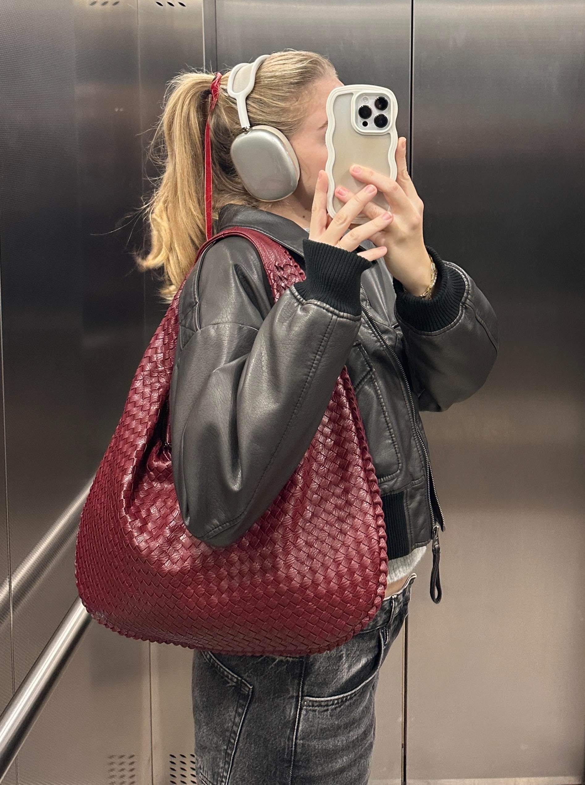 Niya Musthave Bag  - Wine red